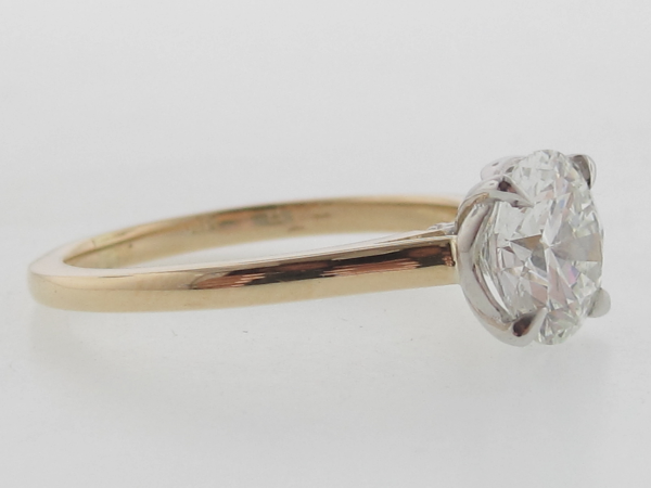 Signature Solitaire Ring 4 Prong Center Setting and Plain Band