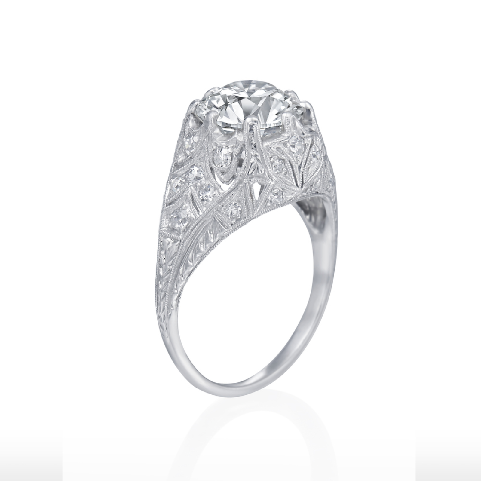 https://www.tinyjewelbox.com/upload/product/Platinum and Diamond Vintage Engagement Ring