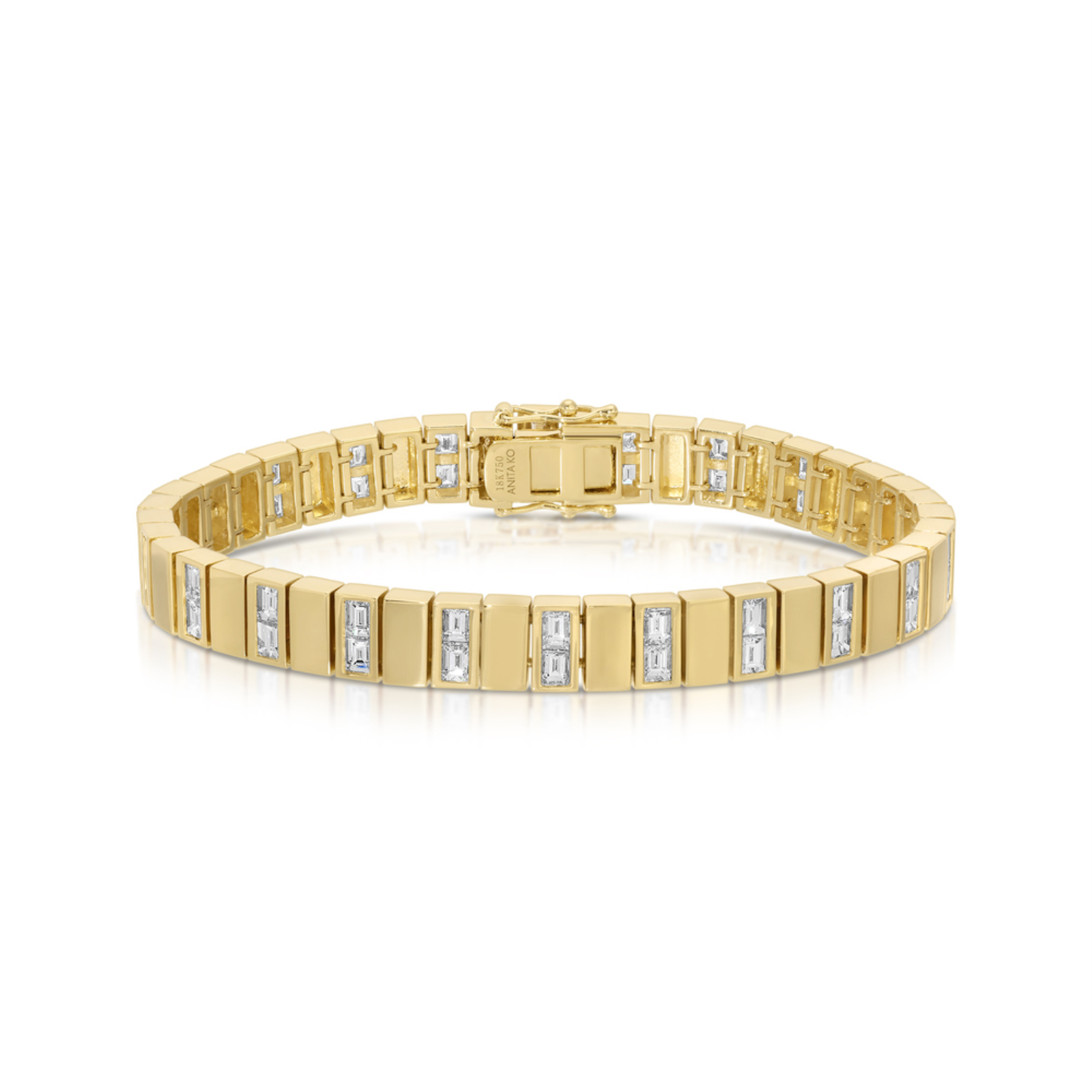 AVERY BAGUETTE DIAMOND BRACELET